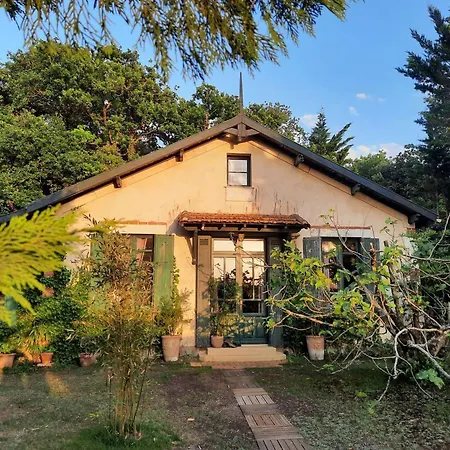Holiday home Avec Grand Jardin, Pres Marche & Plage - Fr-1-494-174